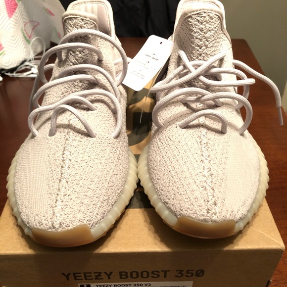 Yeezy Boost 350 V2 ‘Sesame’